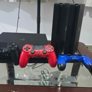 Inicio ps4 slim con 1 control de 1 tb con juegos